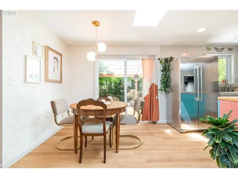 6759 SW 52nd Avenue Portland OR 97219