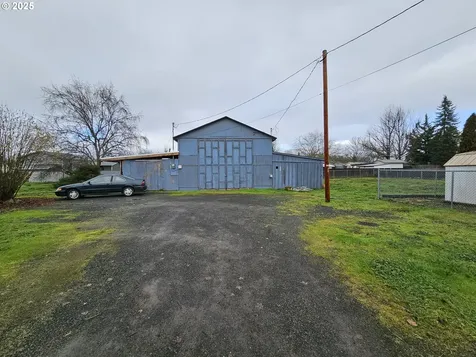 2456 Austin Road Roseburg OR 97471
