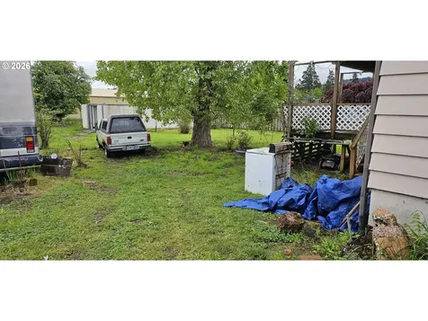 1731 NW Keasey Street Roseburg OR 97471
