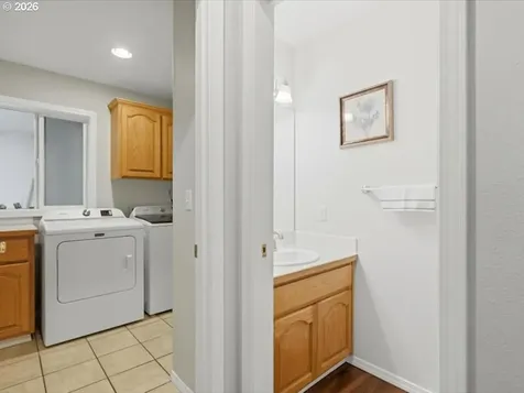 448 SE 24th Avenue Hillsboro OR 97123