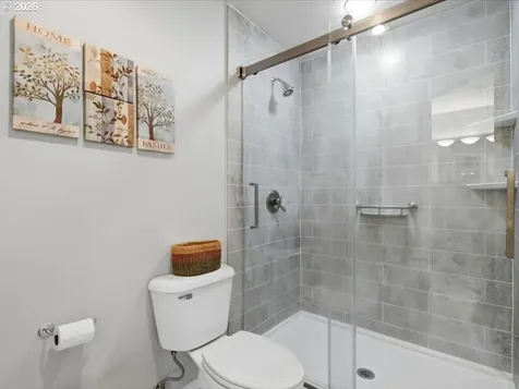 448 SE 24th Avenue Hillsboro OR 97123