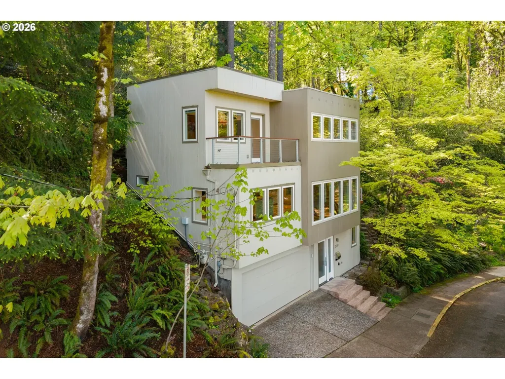 2339 NW Aspen Avenue Portland OR 97210