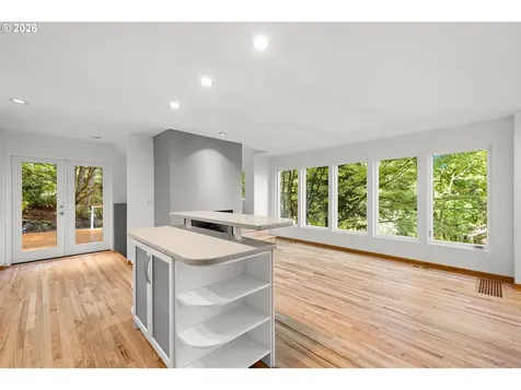 2339 NW Aspen Avenue Portland OR 97210