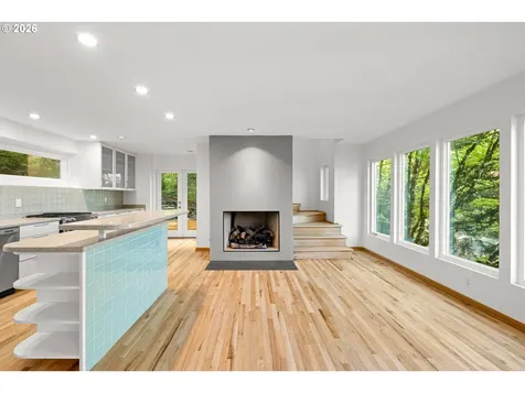2339 NW Aspen Avenue Portland OR 97210