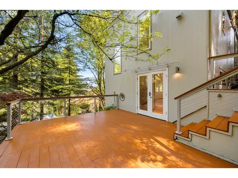 2339 NW Aspen Avenue Portland OR 97210