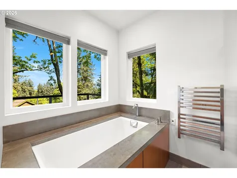2339 NW Aspen Avenue Portland OR 97210