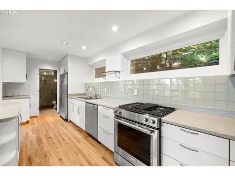 2339 NW Aspen Avenue Portland OR 97210
