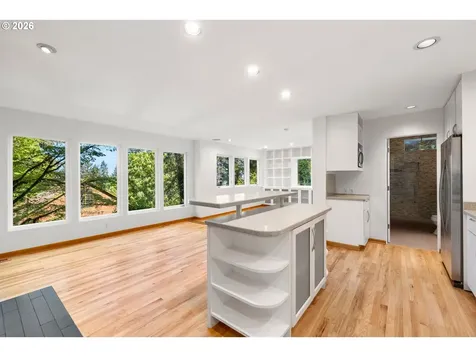 2339 NW Aspen Avenue Portland OR 97210