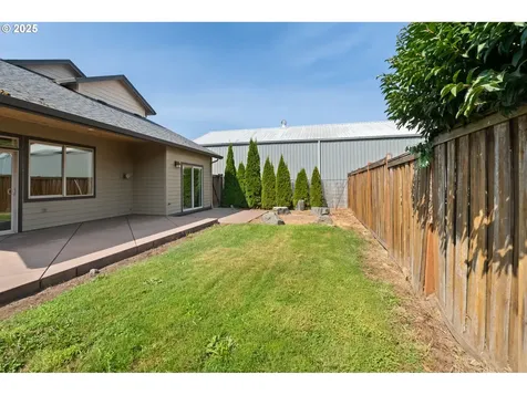 2721 La Darrah Street Eugene OR 97404