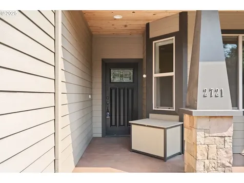 2721 La Darrah Street Eugene OR 97404
