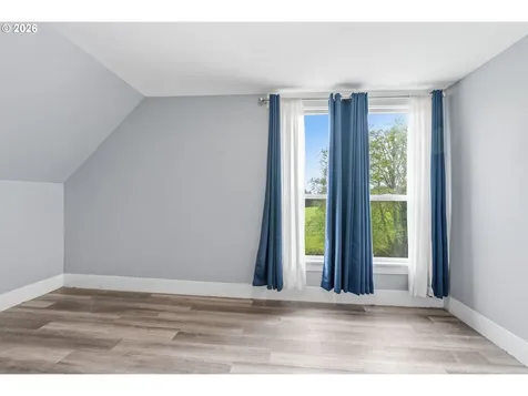 430 Carnine Road Castle Rock WA 98611