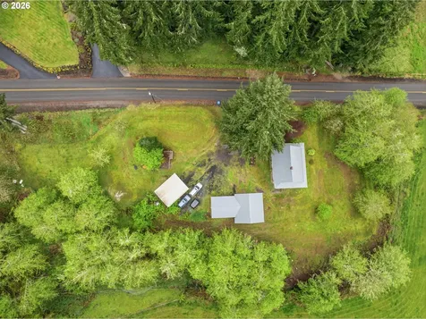 430 Carnine Road Castle Rock WA 98611