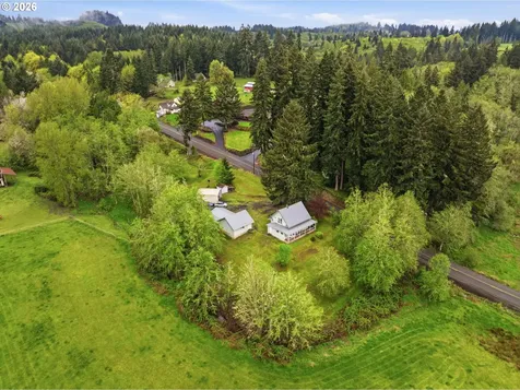 430 Carnine Road Castle Rock WA 98611