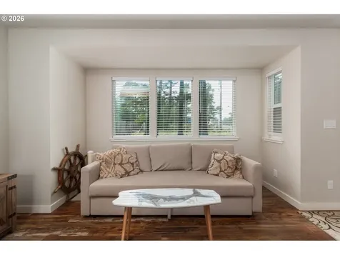 6075 Coats Avenue Cloverdale OR 97112