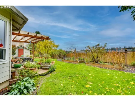 2049 NE Grandhaven Street Mcminnville OR 97128