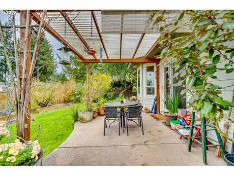 2049 NE Grandhaven Street Mcminnville OR 97128