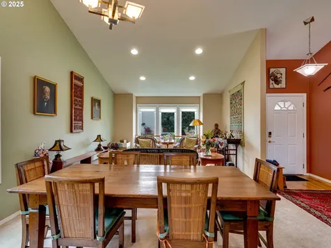 2049 NE Grandhaven Street Mcminnville OR 97128