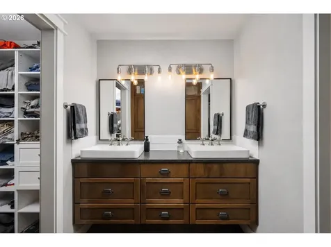 503 NE Birchwood Terrace Hillsboro OR 97124