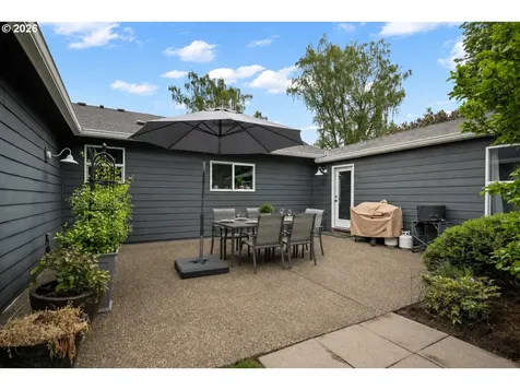 503 NE Birchwood Terrace Hillsboro OR 97124