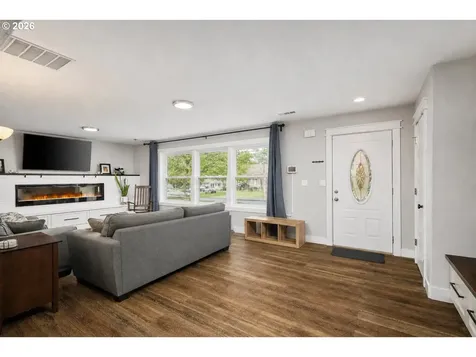 503 NE Birchwood Terrace Hillsboro OR 97124