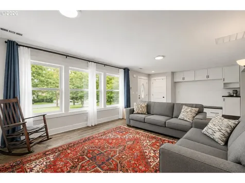503 NE Birchwood Terrace Hillsboro OR 97124