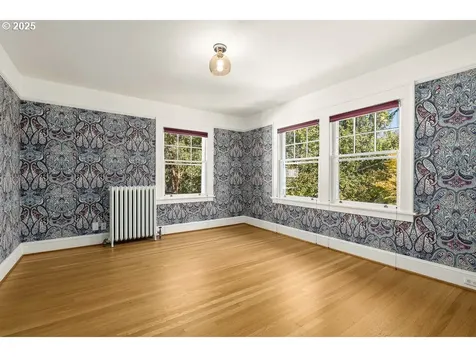 1915 SE 23rd Avenue Portland OR 97214