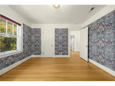 1915 SE 23rd Avenue Portland OR 97214