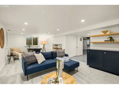 1915 SE 23rd Avenue Portland OR 97214