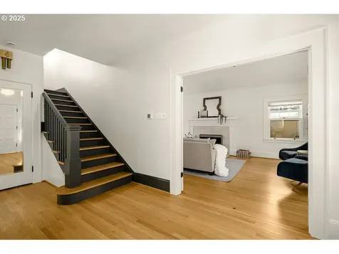 1915 SE 23rd Avenue Portland OR 97214