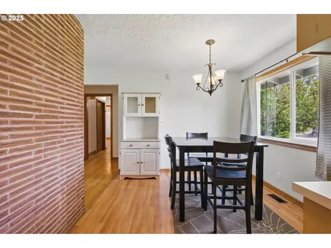 308 NW 79th Street Vancouver WA 98665