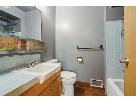 308 NW 79th Street Vancouver WA 98665