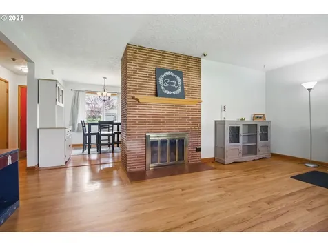 308 NW 79th Street Vancouver WA 98665