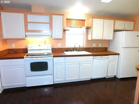 1105 Riverside Drive Vernonia OR 97064