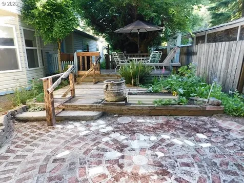 1105 Riverside Drive Vernonia OR 97064