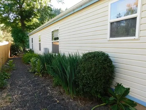 1105 Riverside Drive Vernonia OR 97064