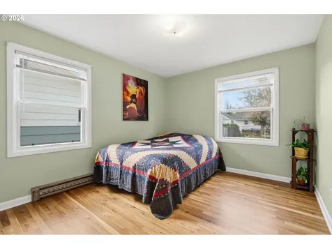 2537 Wood Avenue Eugene OR 97402
