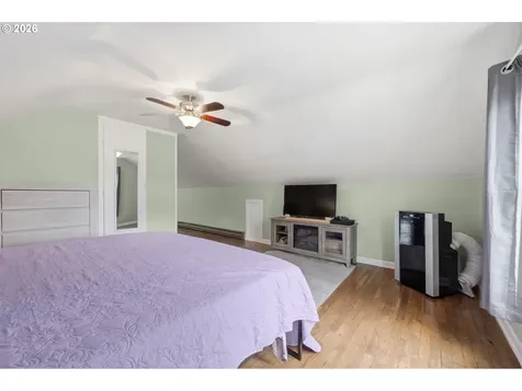 2537 Wood Avenue Eugene OR 97402