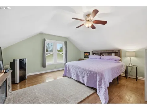 2537 Wood Avenue Eugene OR 97402