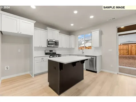 2727 S Ivy Street Cornelius OR 97113