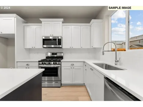 2727 S Ivy Street Cornelius OR 97113
