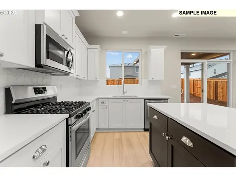 2727 S Ivy Street Cornelius OR 97113