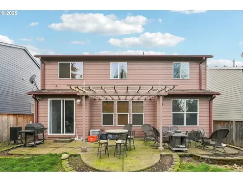858 NE 166th Avenue Portland OR 97230