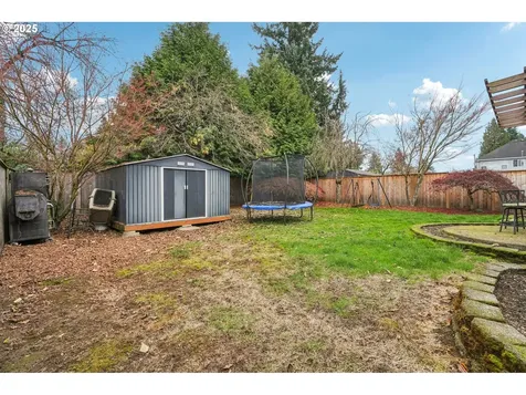 858 NE 166th Avenue Portland OR 97230
