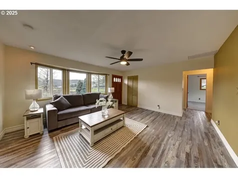 35927 Abbie Lane Astoria OR 97103