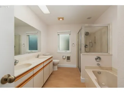 420 SW Coast Avenue Depoe Bay OR 97341