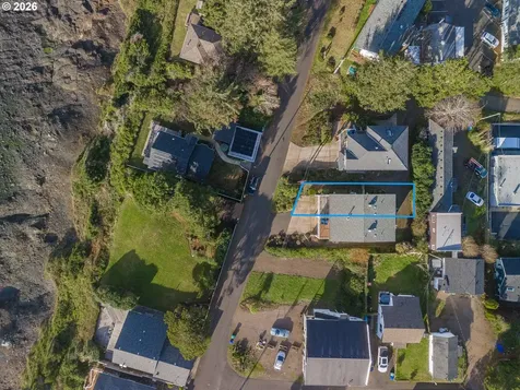 420 SW Coast Avenue Depoe Bay OR 97341