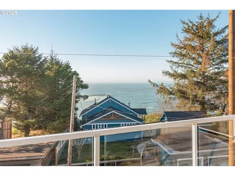 420 SW Coast Avenue Depoe Bay OR 97341