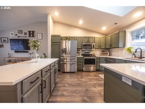 25217 Tyro Avenue Veneta OR 97487