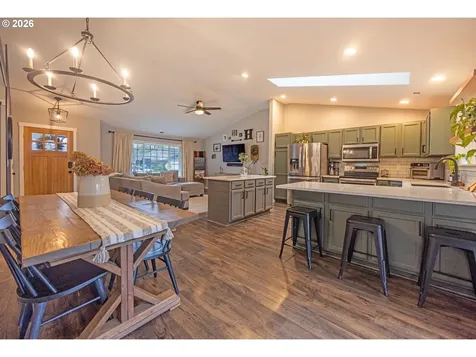 25217 Tyro Avenue Veneta OR 97487