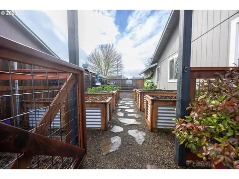 25217 Tyro Avenue Veneta OR 97487